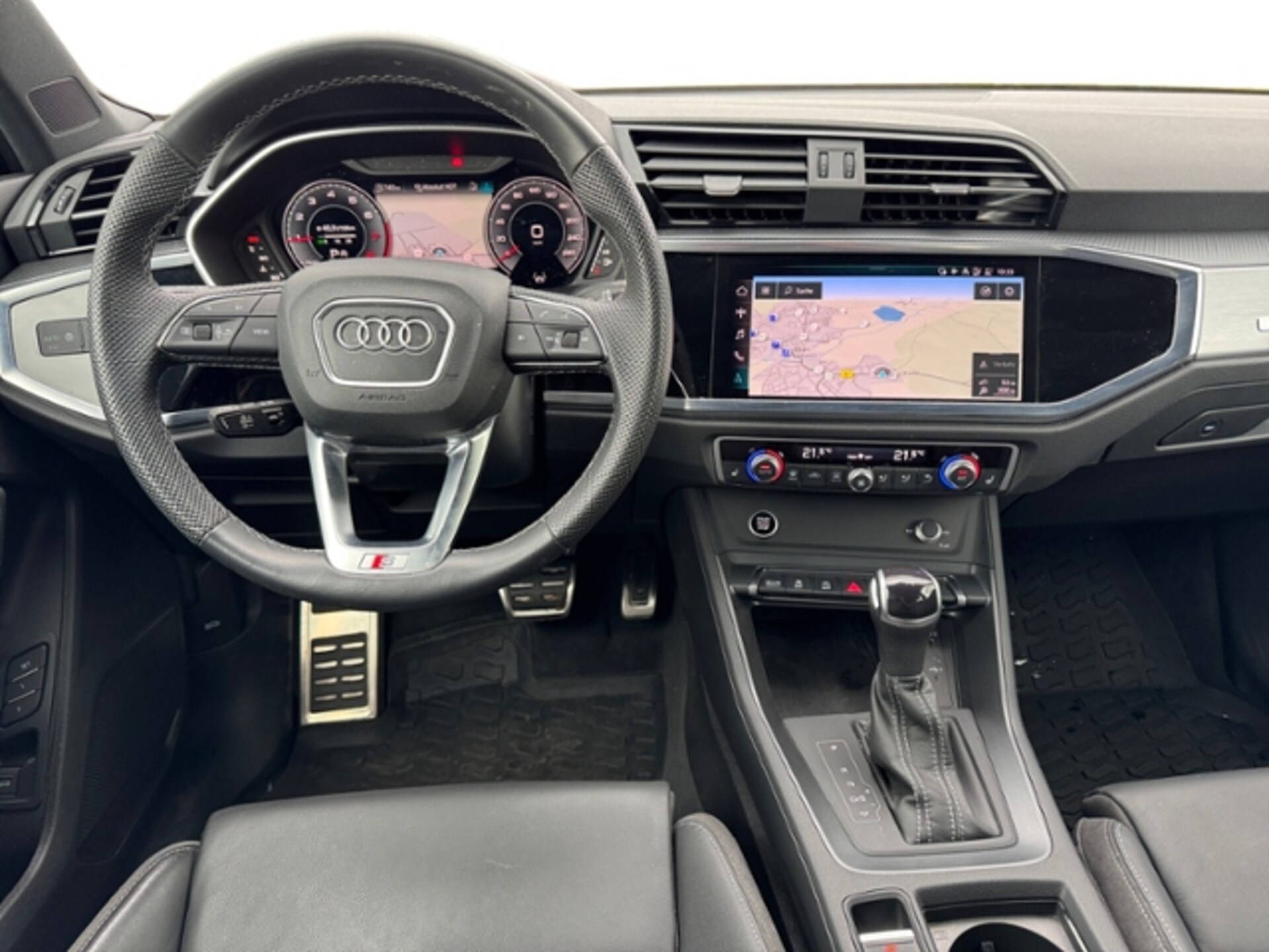 Audi Q3 SUV S line