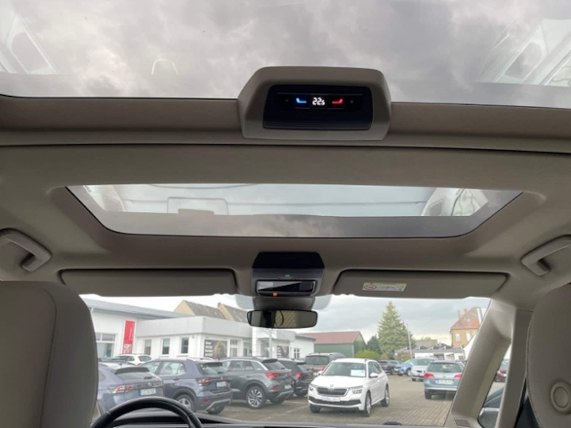 Volkswagen Multivan Life
