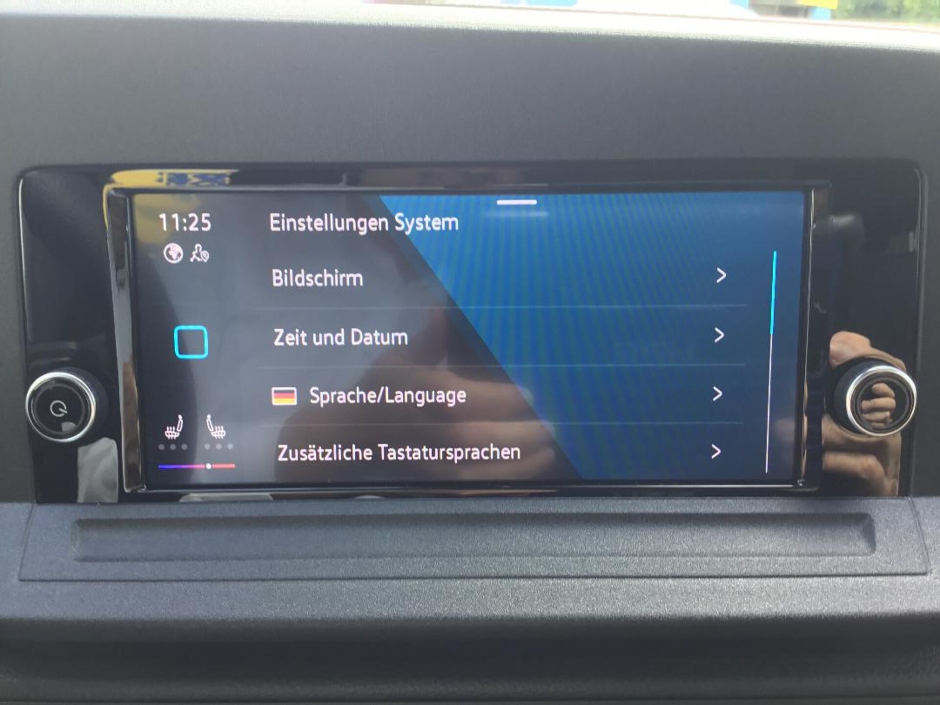 Volkswagen Caddy Kombi Basis-Modell