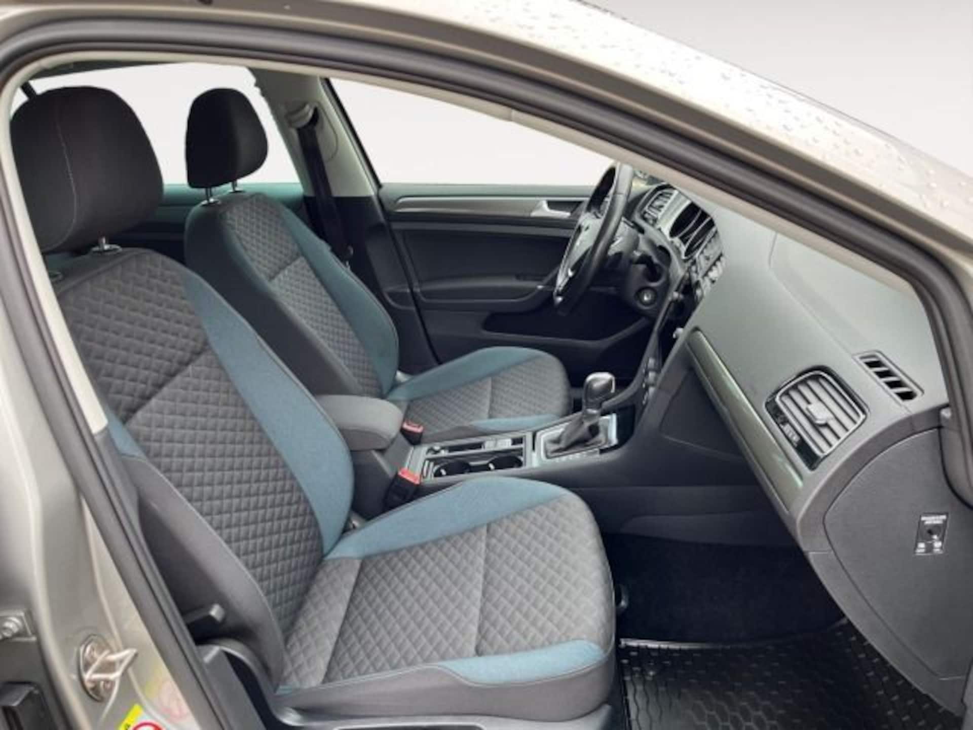 Volkswagen Golf IQ.DRIVE