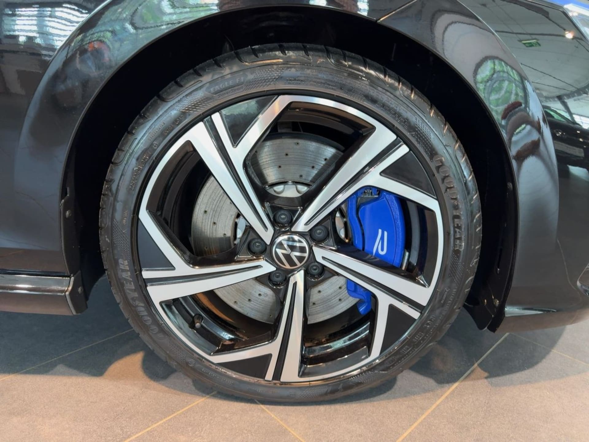 Volkswagen Golf R