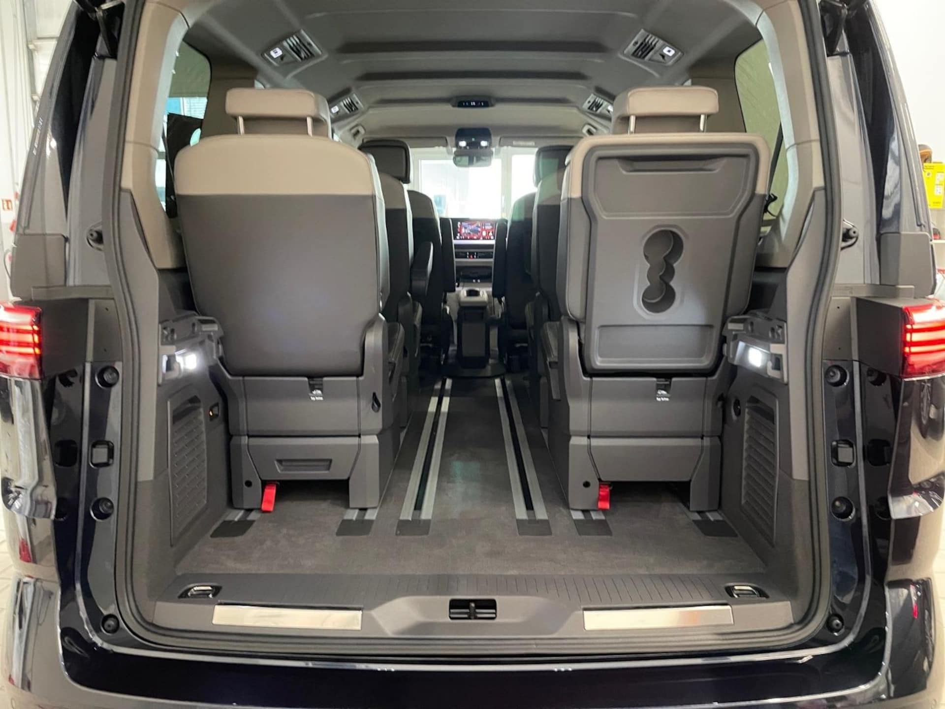Volkswagen Multivan Style
