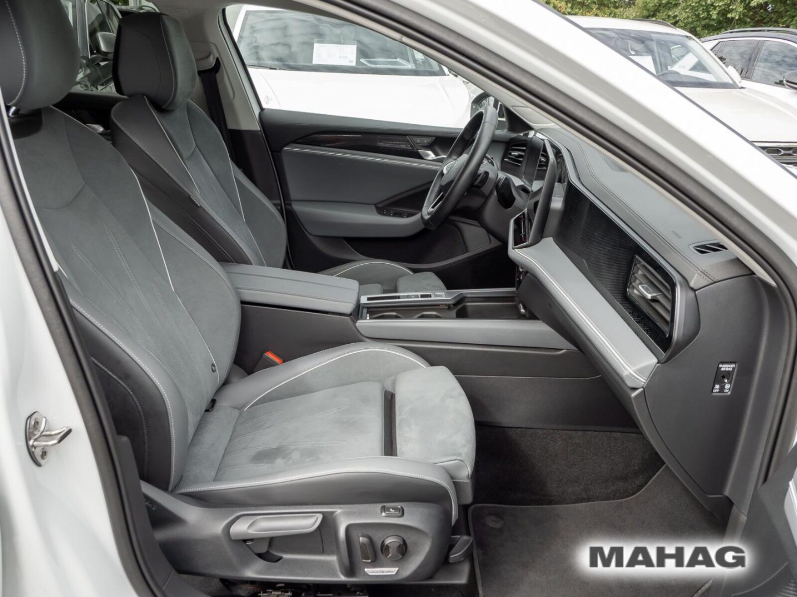 Volkswagen Passat – Bild 12