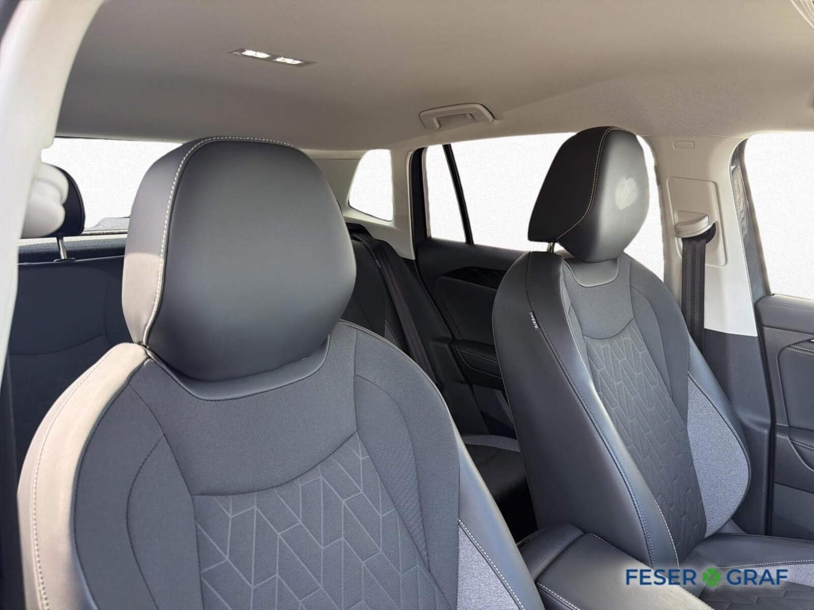 Volkswagen Tiguan – Bild 10