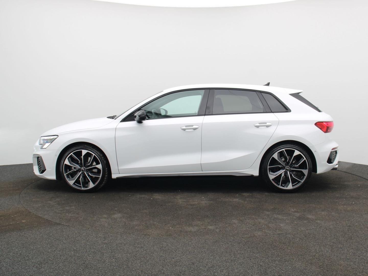Image about Audi S3 Sportback TFSI quattro S tronic