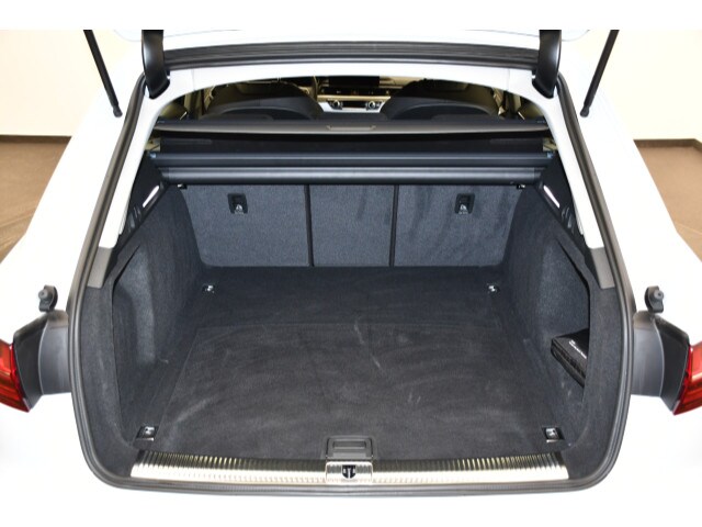 Image about Audi A4 Avant S line 40 TDI S tronic