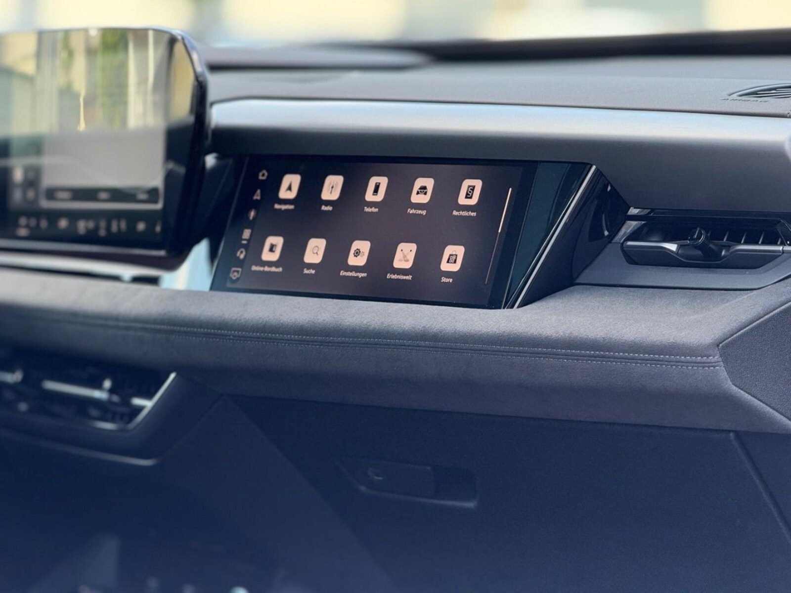 Audi Q6 Sportback e-tron – Bild 12