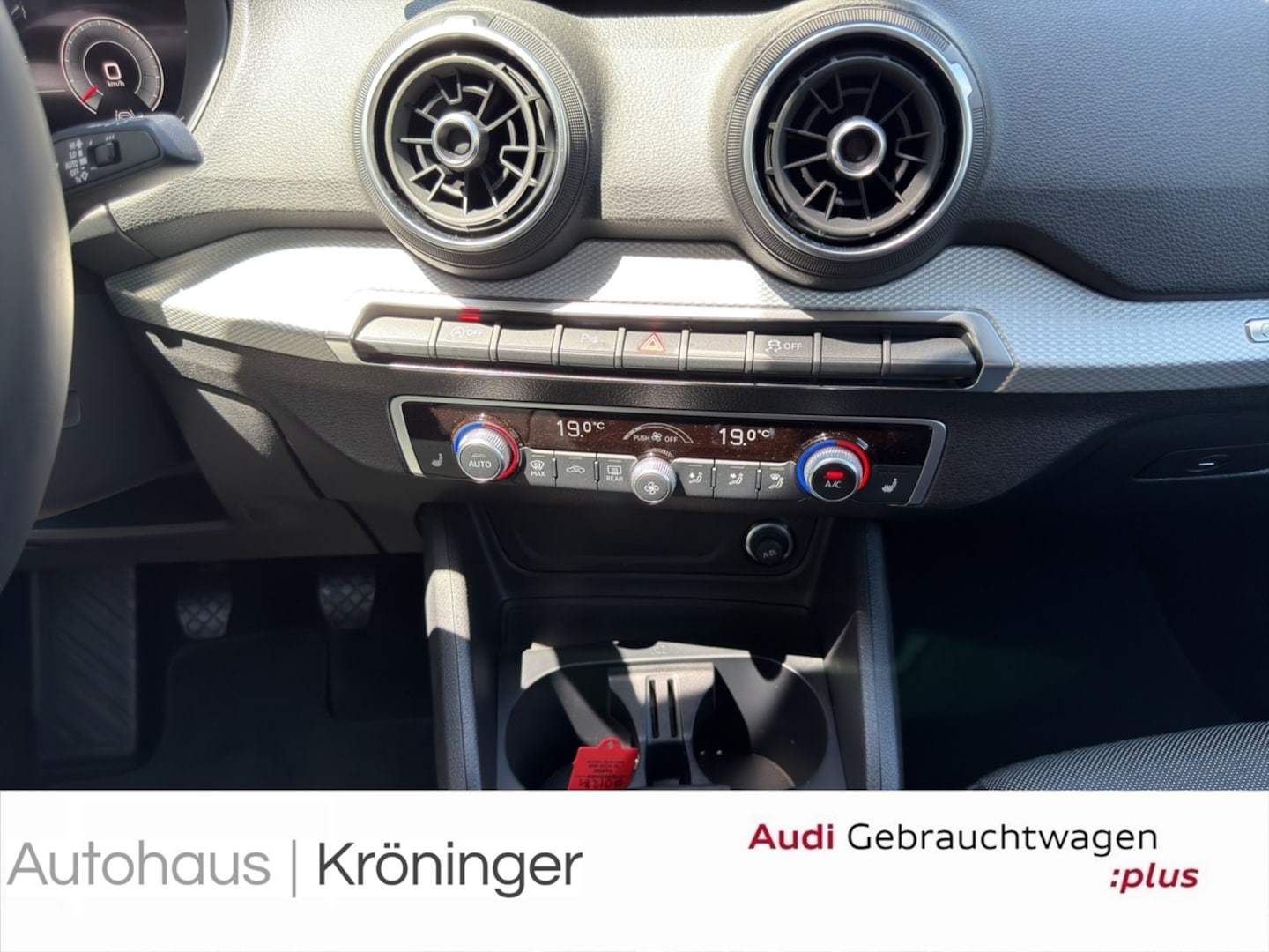 Bild über Audi Q2 advanced 30 TFSI Schaltgetriebe - für weitere Informationen kontaktieren Sie den Audi Partner
