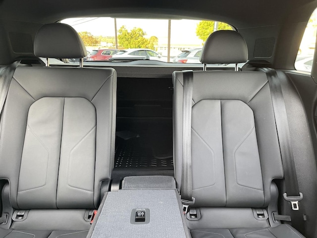 2025 Audi Q3 S Line Premium - Photo 19