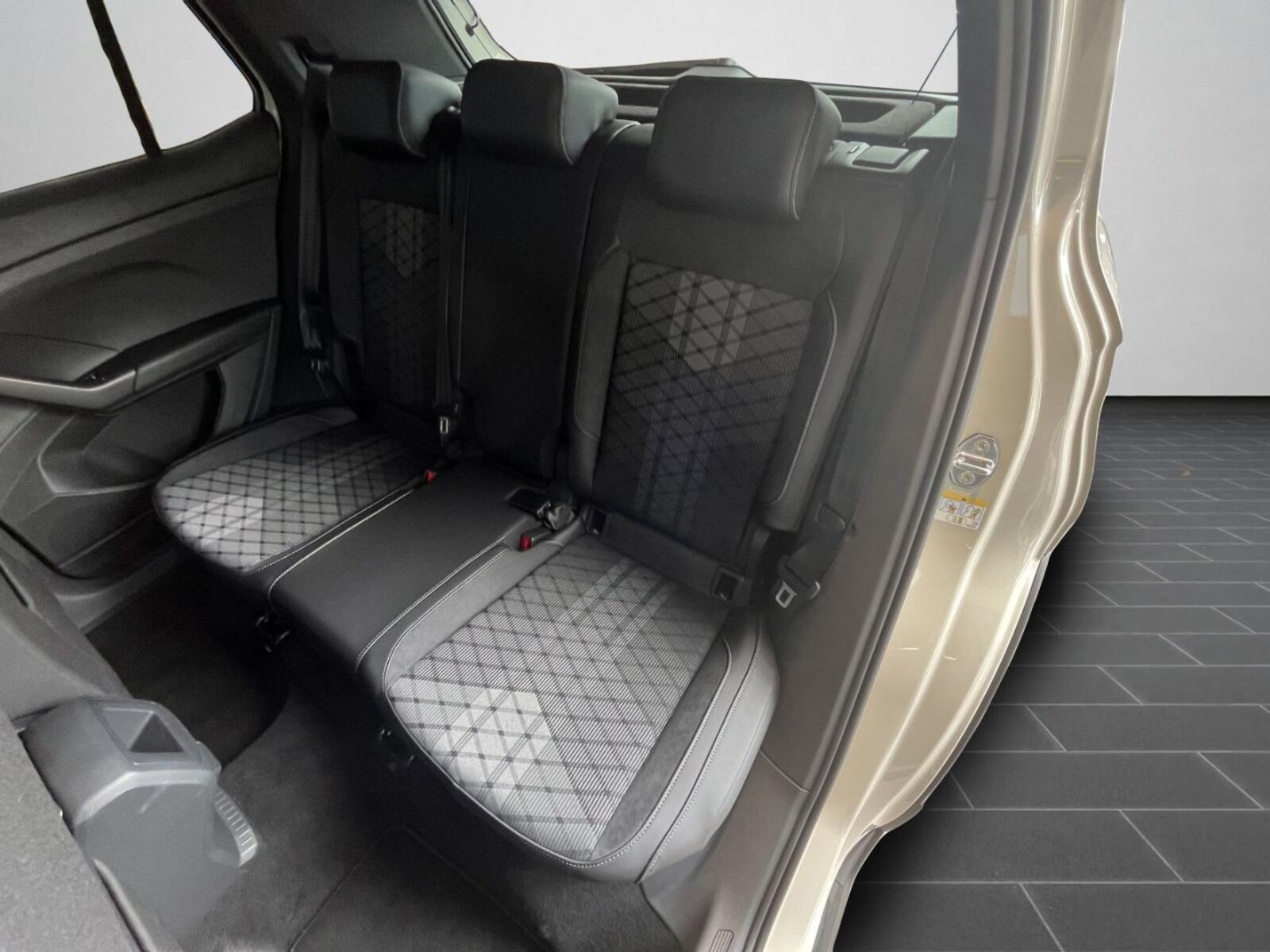 Volkswagen T-Cross – Bild 14