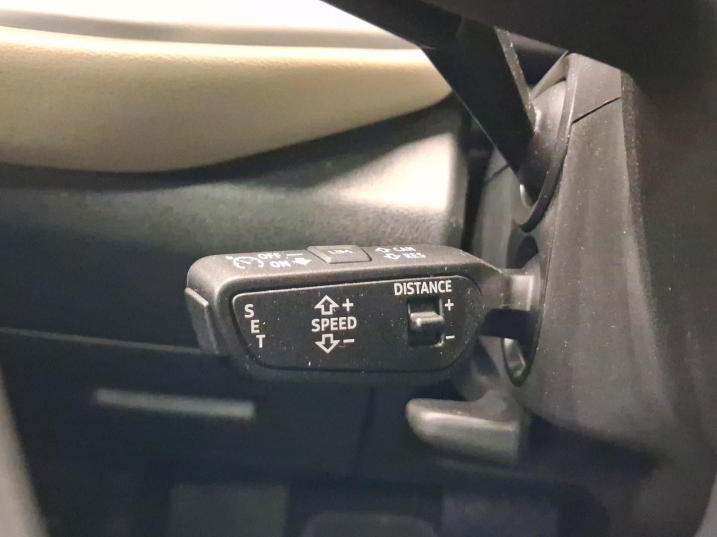 Bild über Audi Q5 SUV TDI quattro 150 kW S tronic - für weitere Informationen kontaktieren Sie den Audi Partner
