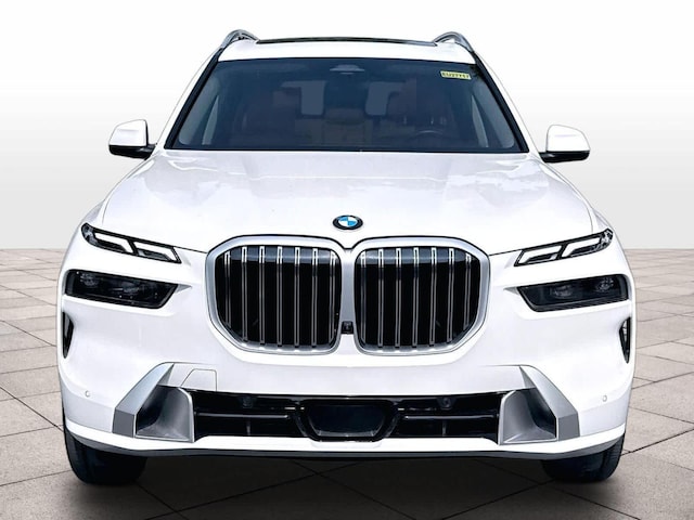 2025 BMW X7