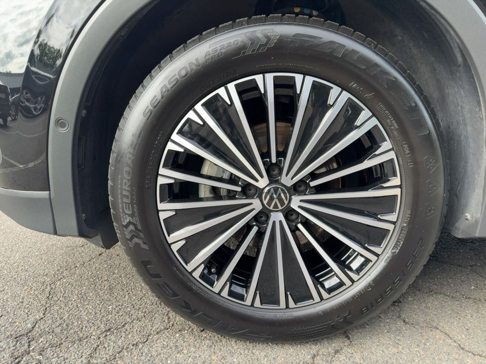 Volkswagen Tiguan – Bild 14