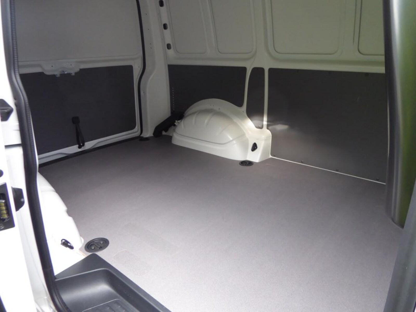 Volkswagen T6.1 Transporter Kasten kurzer Radstand – Bild 5