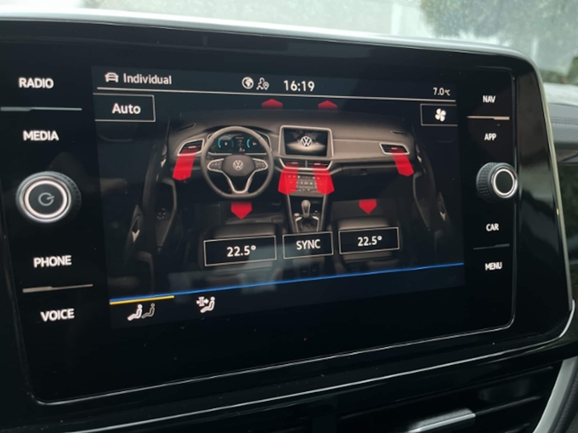 Volkswagen T-Roc R