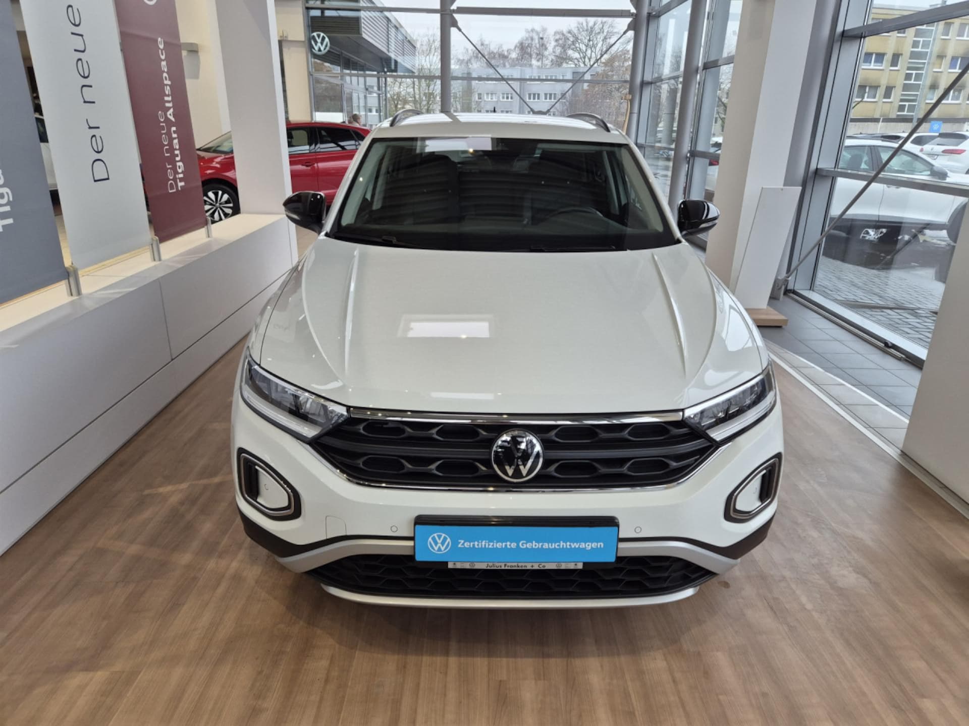 Volkswagen T-Roc Life
