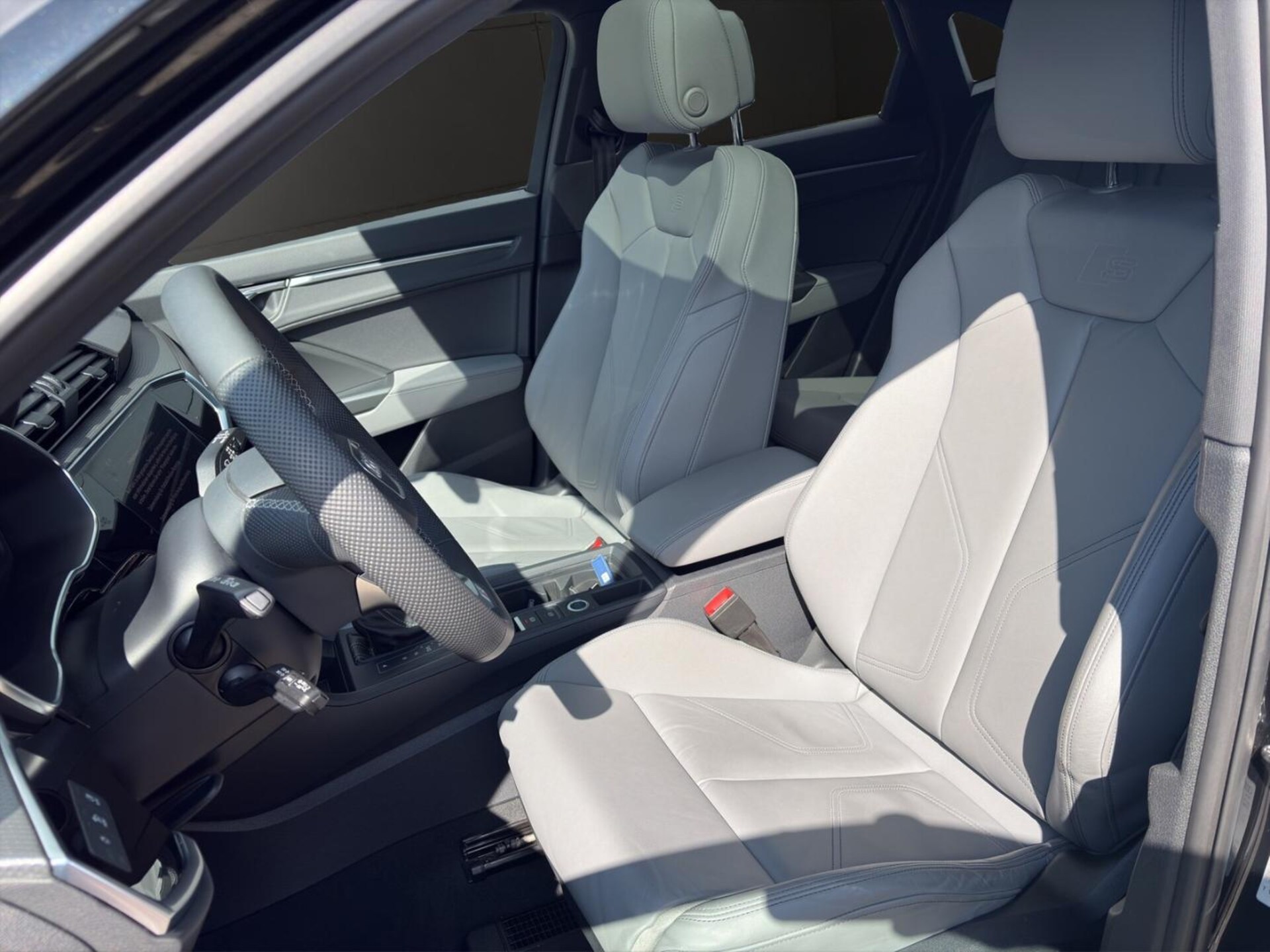 Audi Q3 Sportback S line