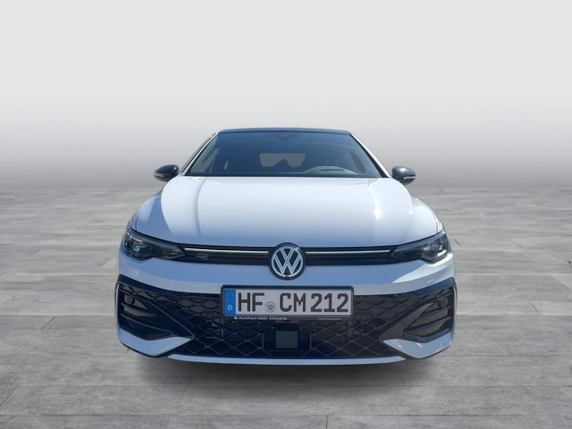 Volkswagen Golf R-Line