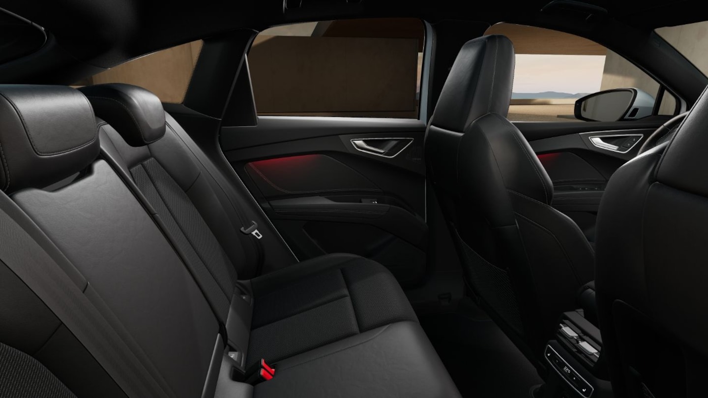 Bild über Audi Q4 Sportback e-tron e-tron performance 210 kW - für weitere Informationen kontaktieren Sie den Audi Partner