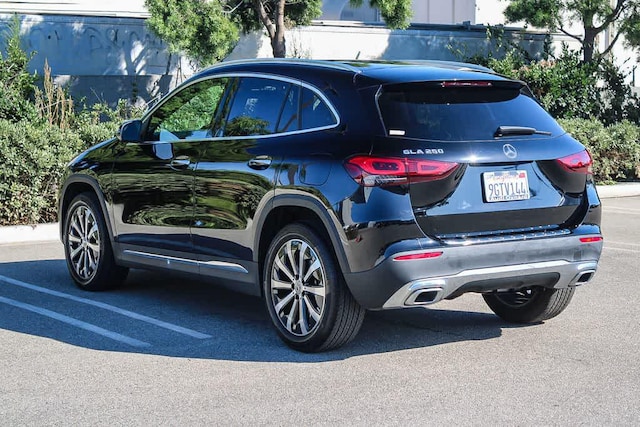 2023 Mercedes-Benz GLA 250