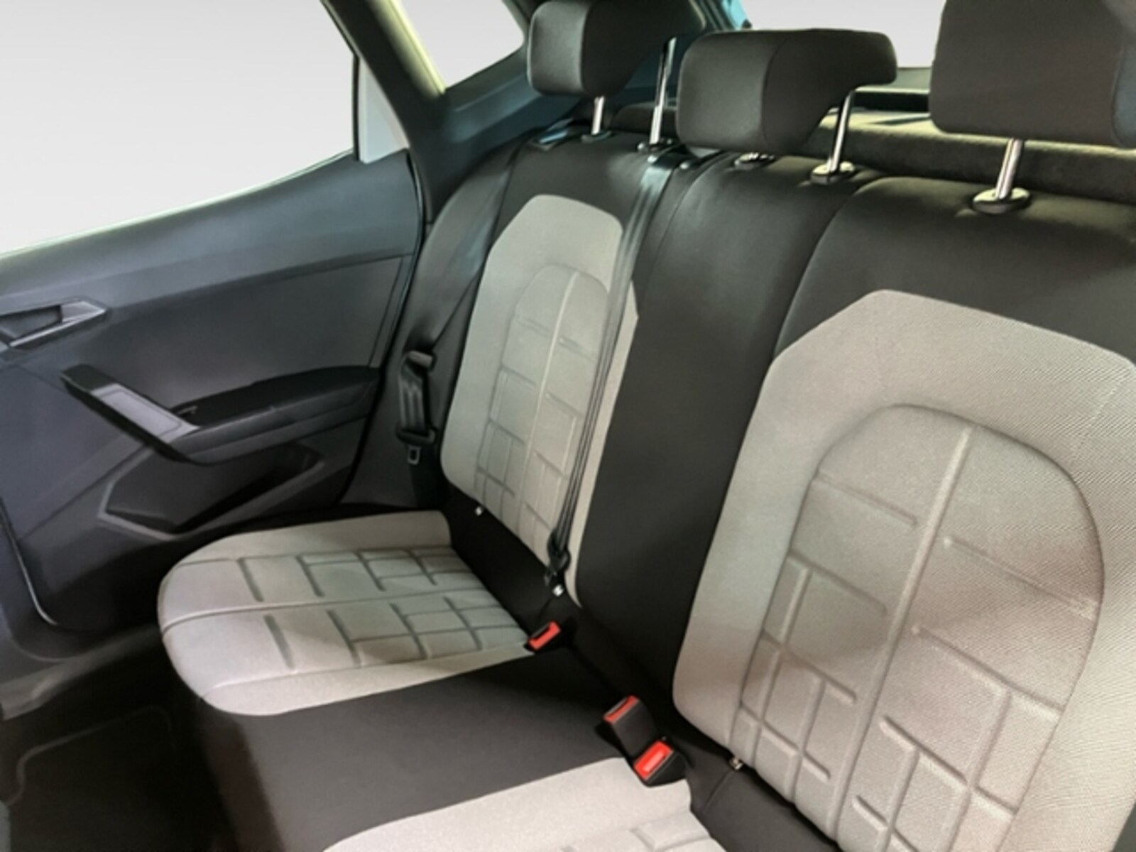 SEAT Arona – Bild 8