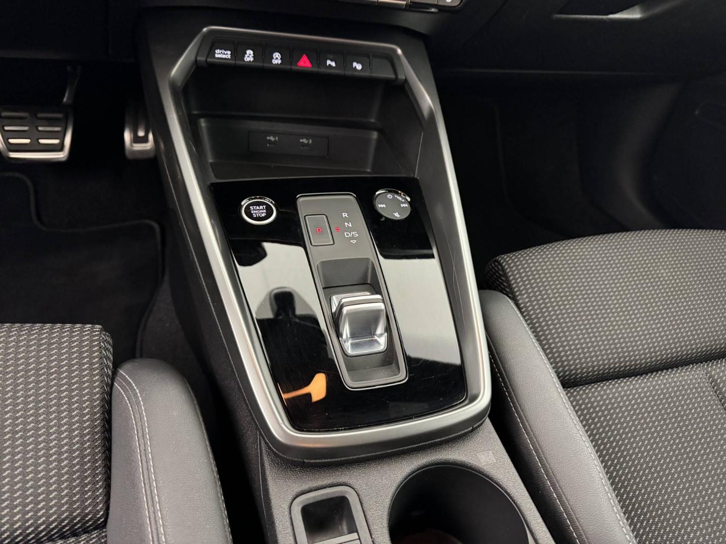 Image about Audi A3 Sportback S line 35 TDI 110 kW (150 ch) S tronic