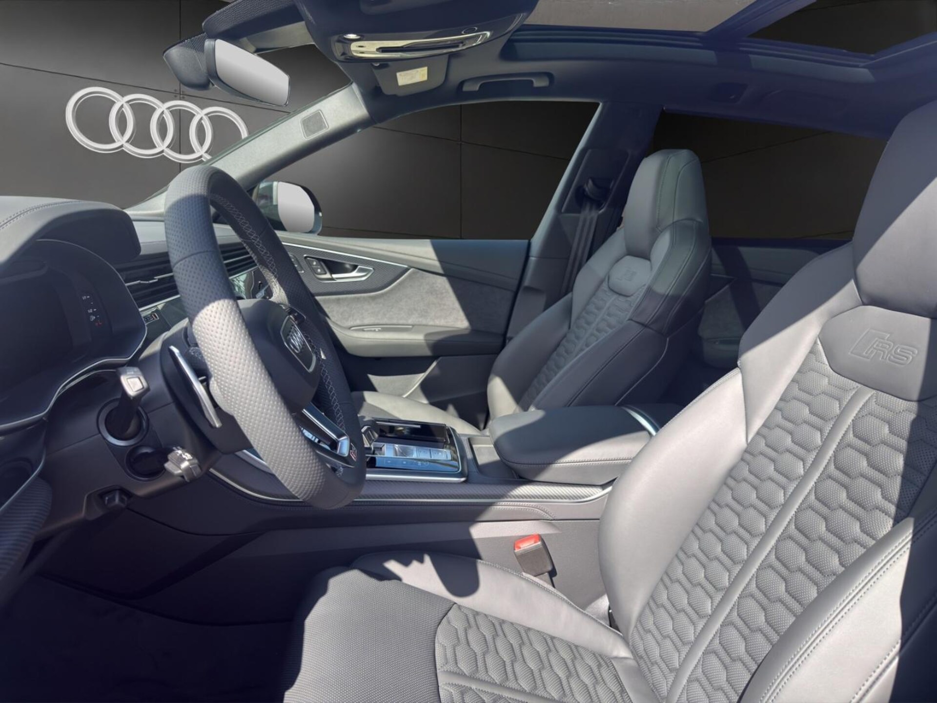 Audi RS Q8 SUV