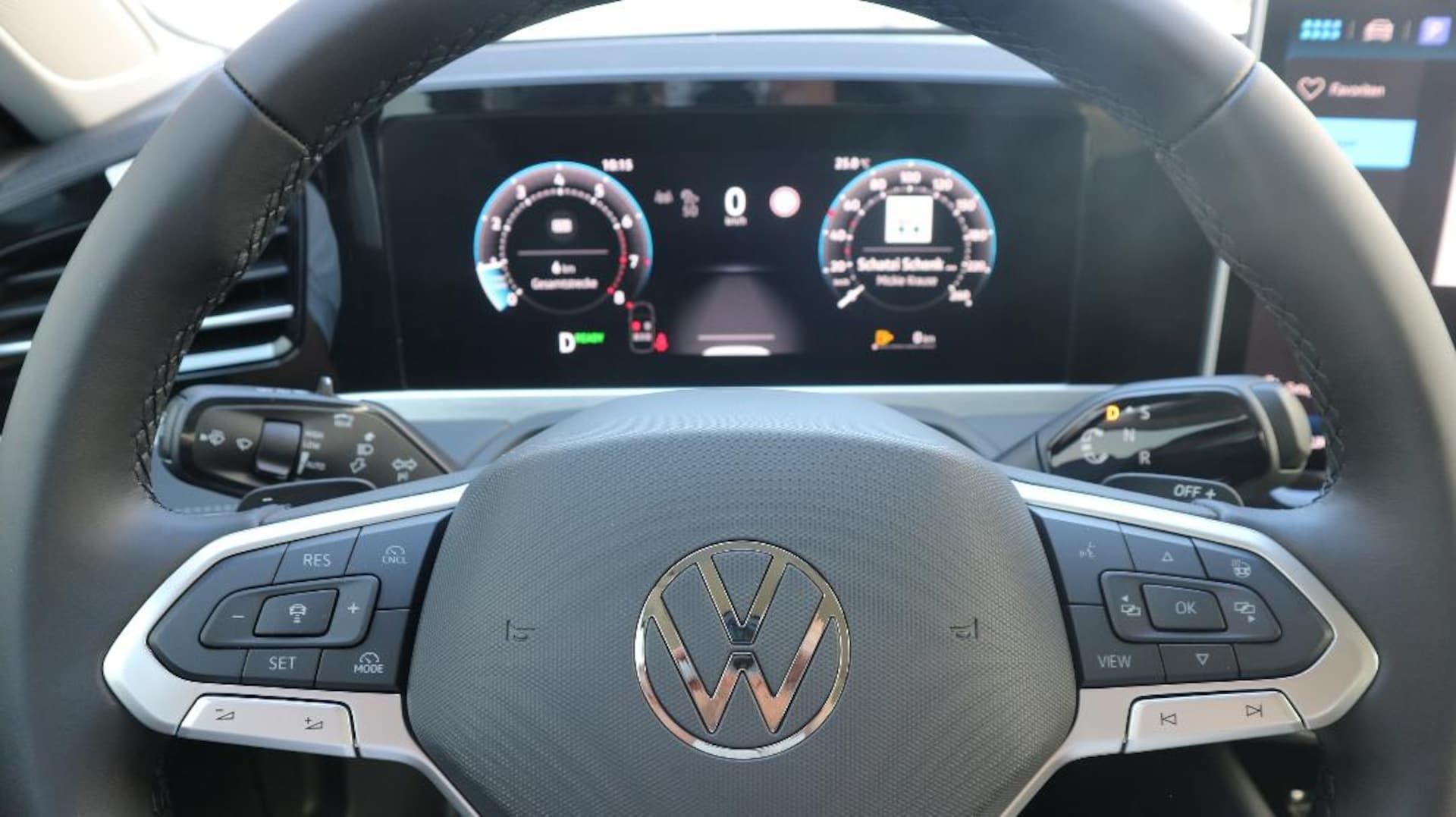 Volkswagen Passat Elegance