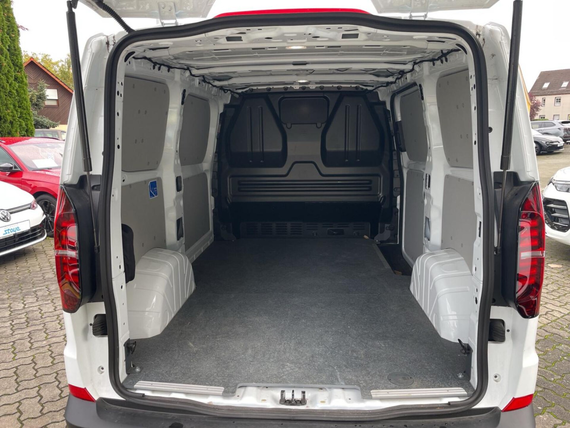 Volkswagen Transporter Kasten kurzer Radstand
