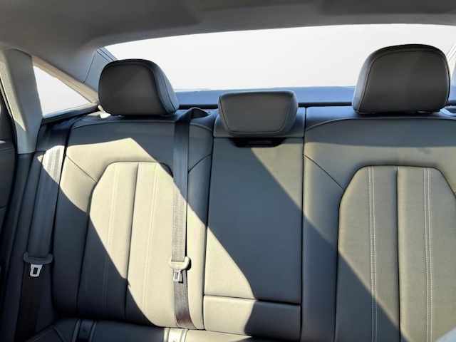 2026 Audi A6 Premium Plus - Photo 12