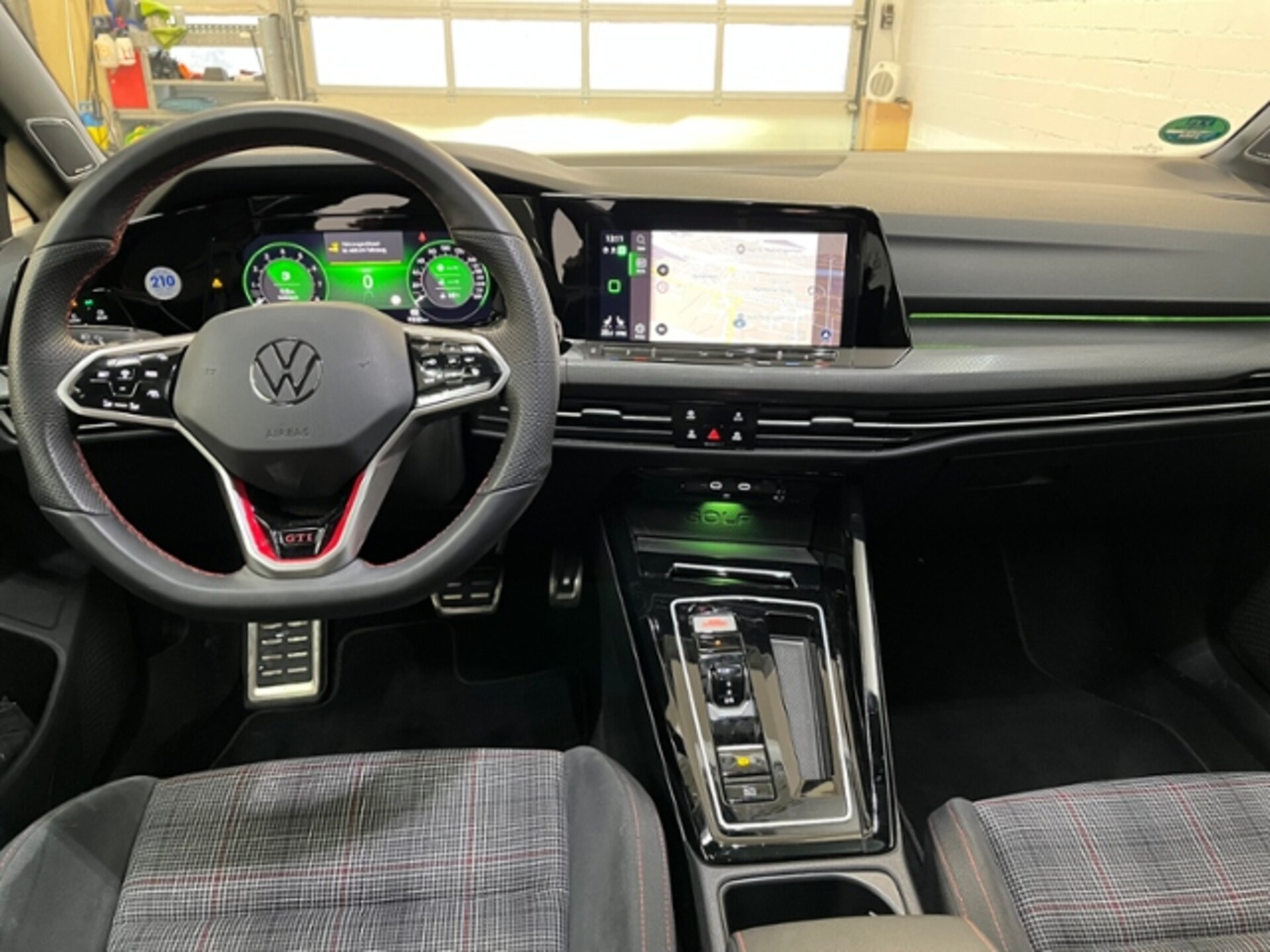 Volkswagen Golf GTI