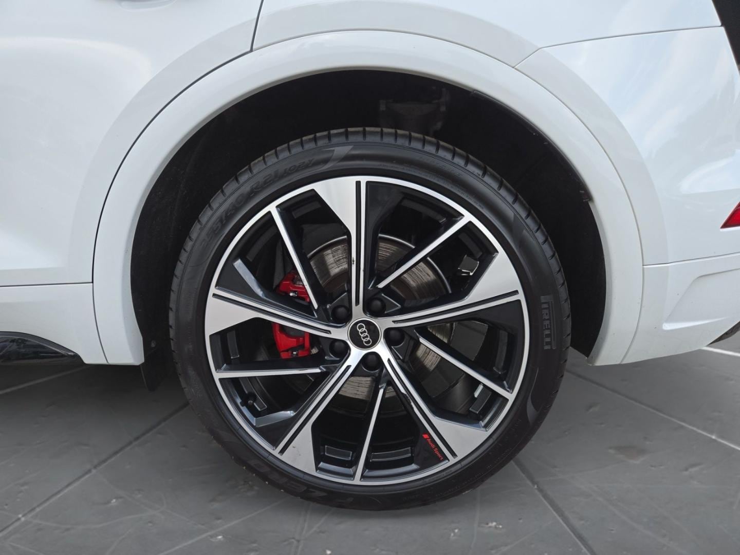 Bild über Audi SQ5 TDI tiptronic - für weitere Informationen kontaktieren Sie den Audi Partner