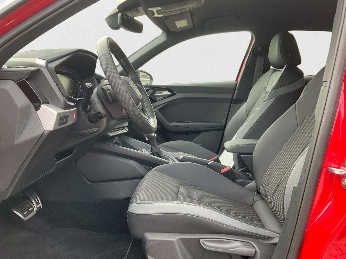 Bild über Audi A1 Sportback S line 40 TFSI S tronic - für weitere Informationen kontaktieren Sie den Audi Partner