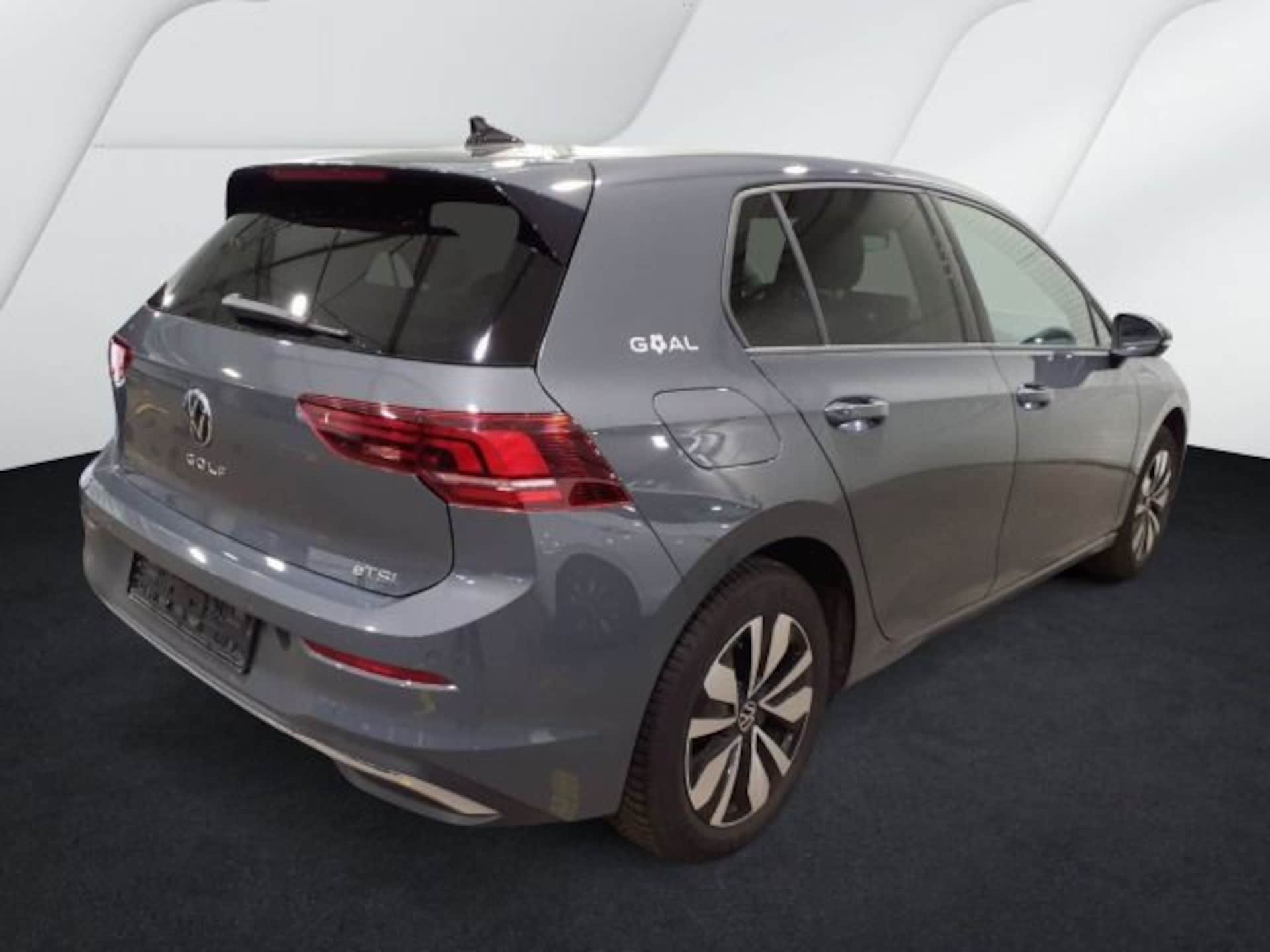 Volkswagen Golf Life
