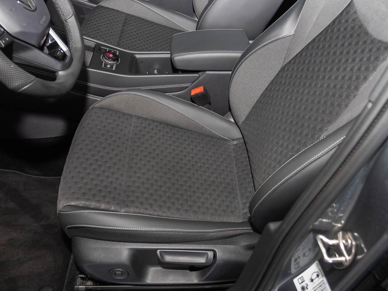 Volkswagen T-Roc – Bild 14