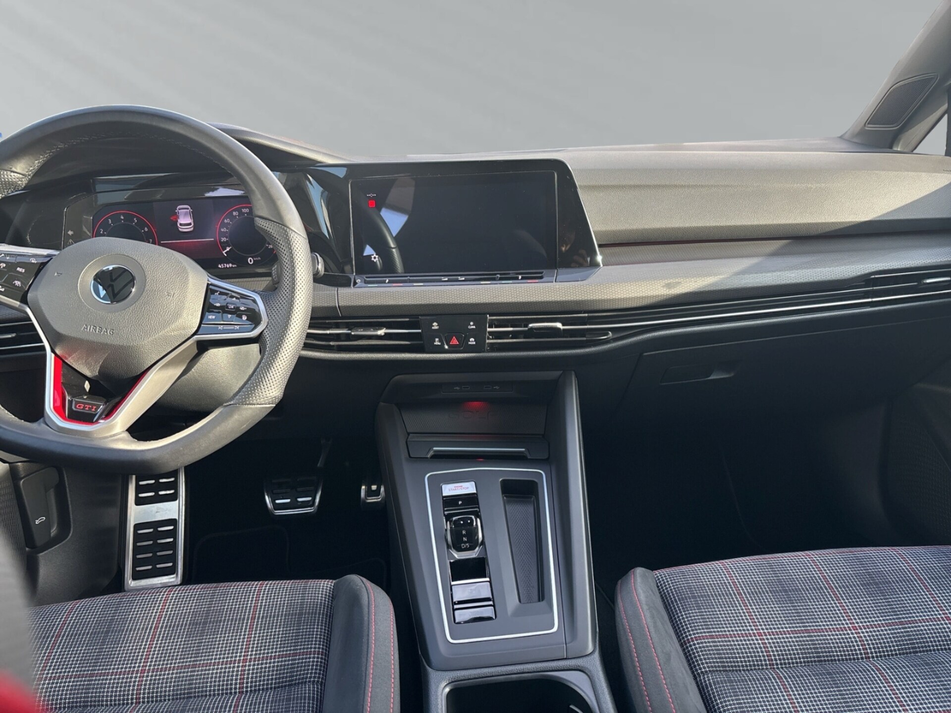 Volkswagen Golf GTI