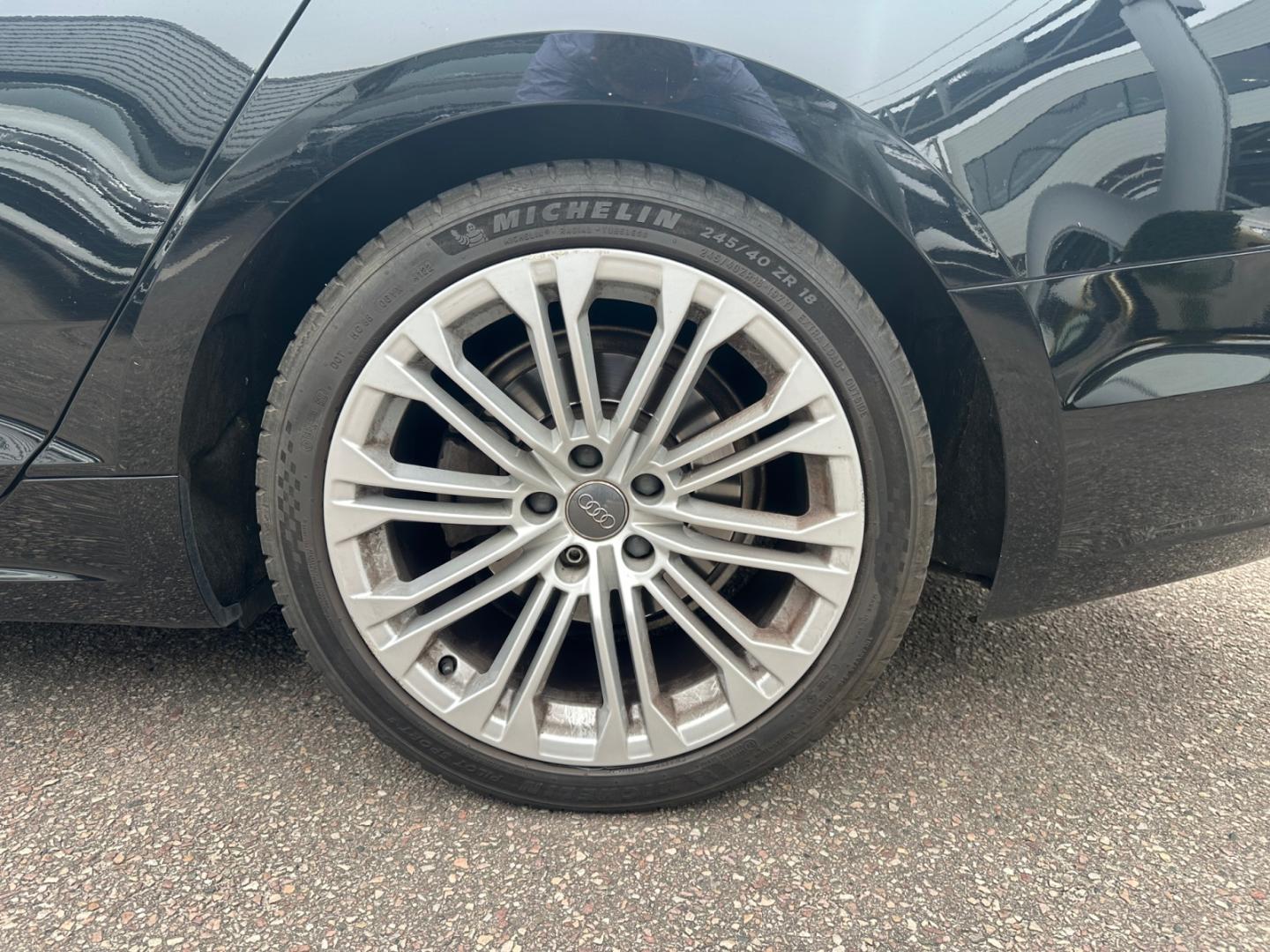 Image about Audi A5 Sportback Design Luxe 40 TFSI 140 kW (190 ch) S tronic