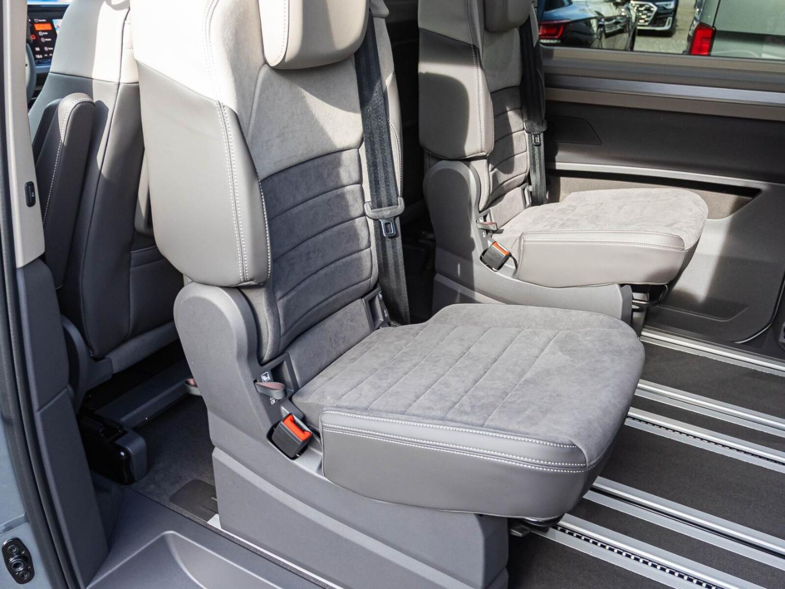Volkswagen Multivan – Bild 15