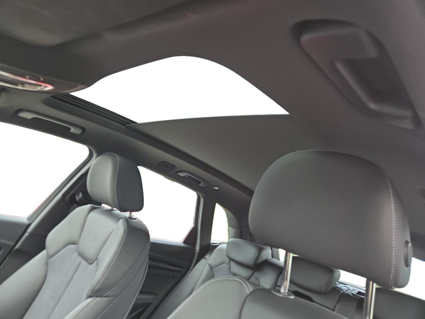Bild über Audi SQ5 TDI tiptronic - für weitere Informationen kontaktieren Sie den Audi Partner