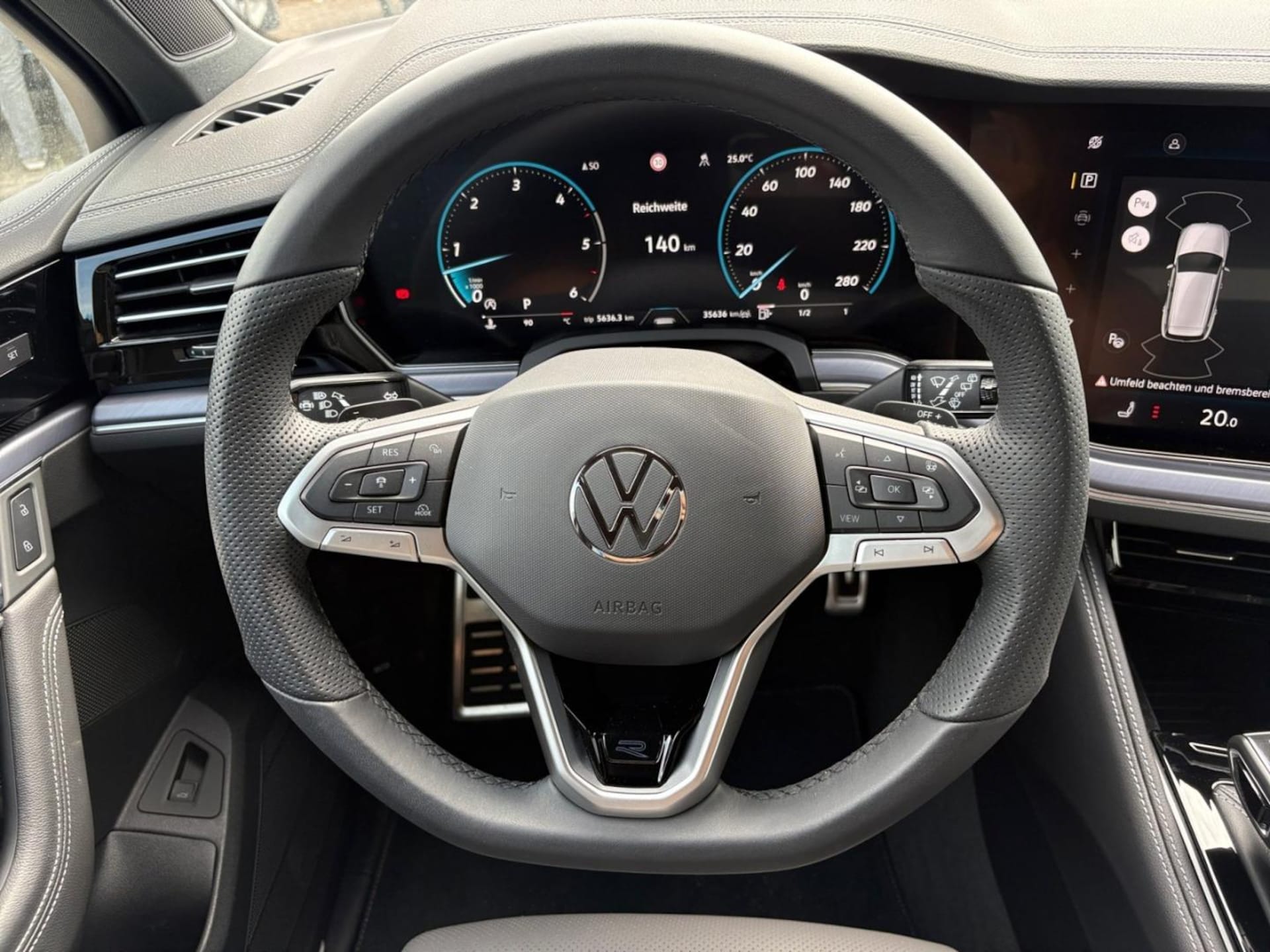 Volkswagen Touareg R-Line