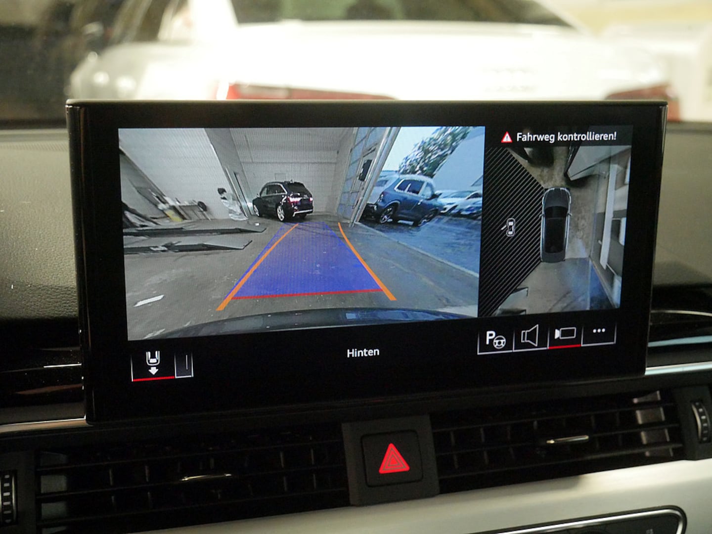 Bild über Audi S5 Cabriolet TFSI quattro tiptronic - für weitere Informationen kontaktieren Sie den Audi Partner