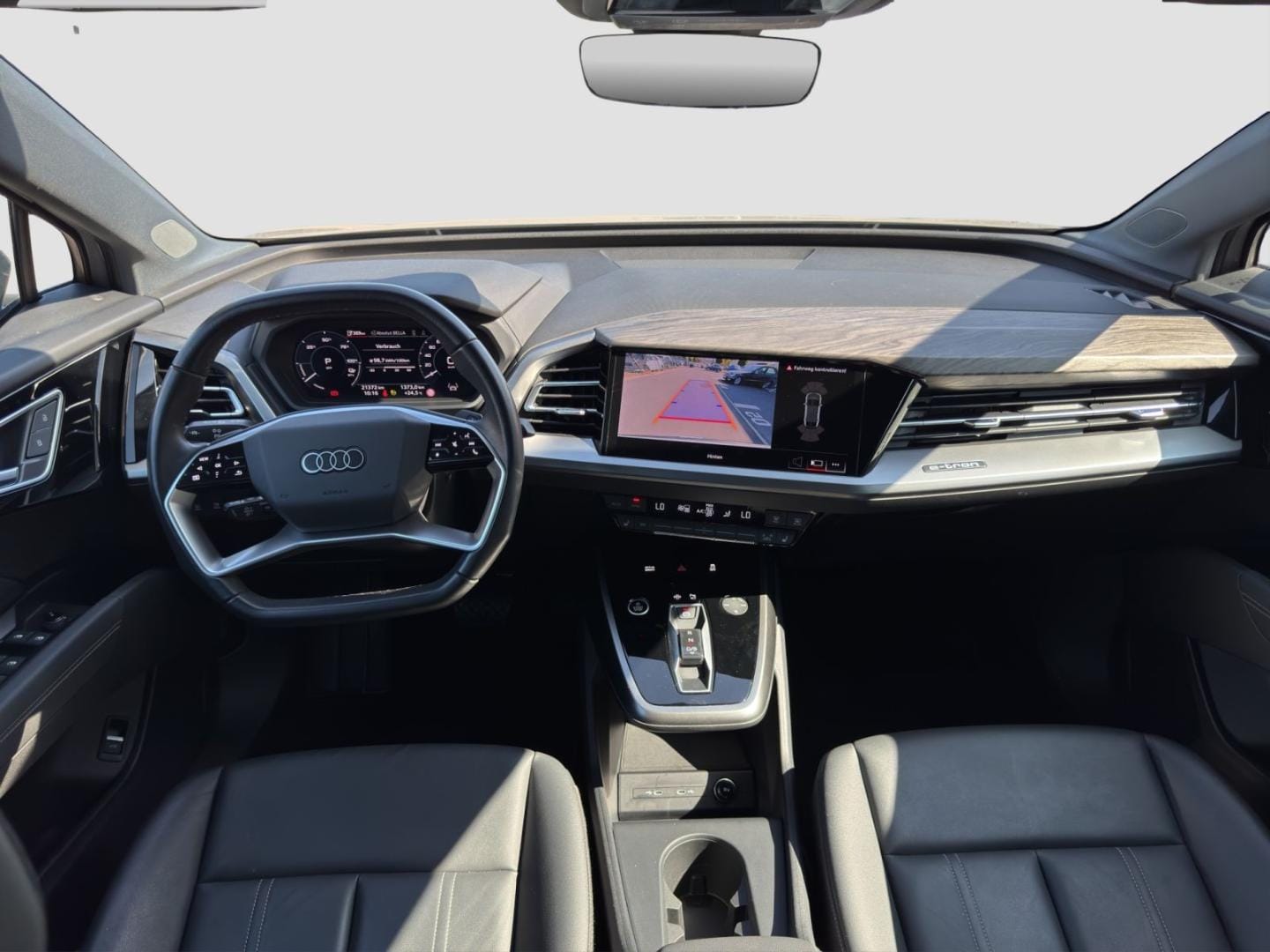Bild über Audi Q4 Sportback e-tron 45 e-tron - für weitere Informationen kontaktieren Sie den Audi Partner