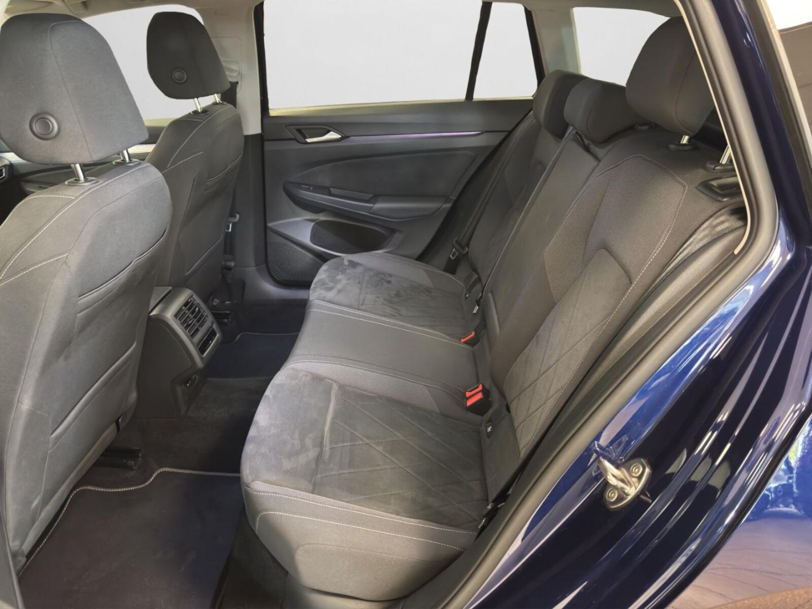 Volkswagen Golf Variant – Bild 14
