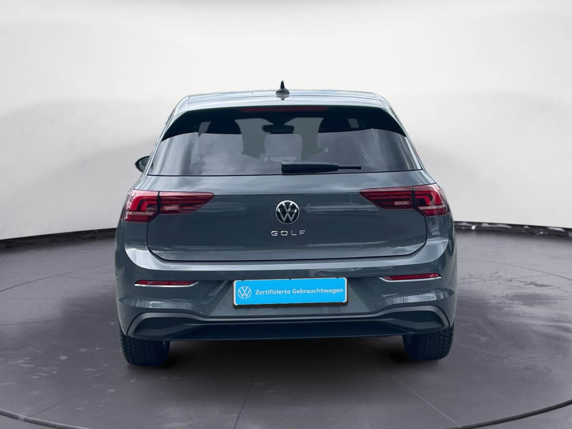 Volkswagen Golf Life