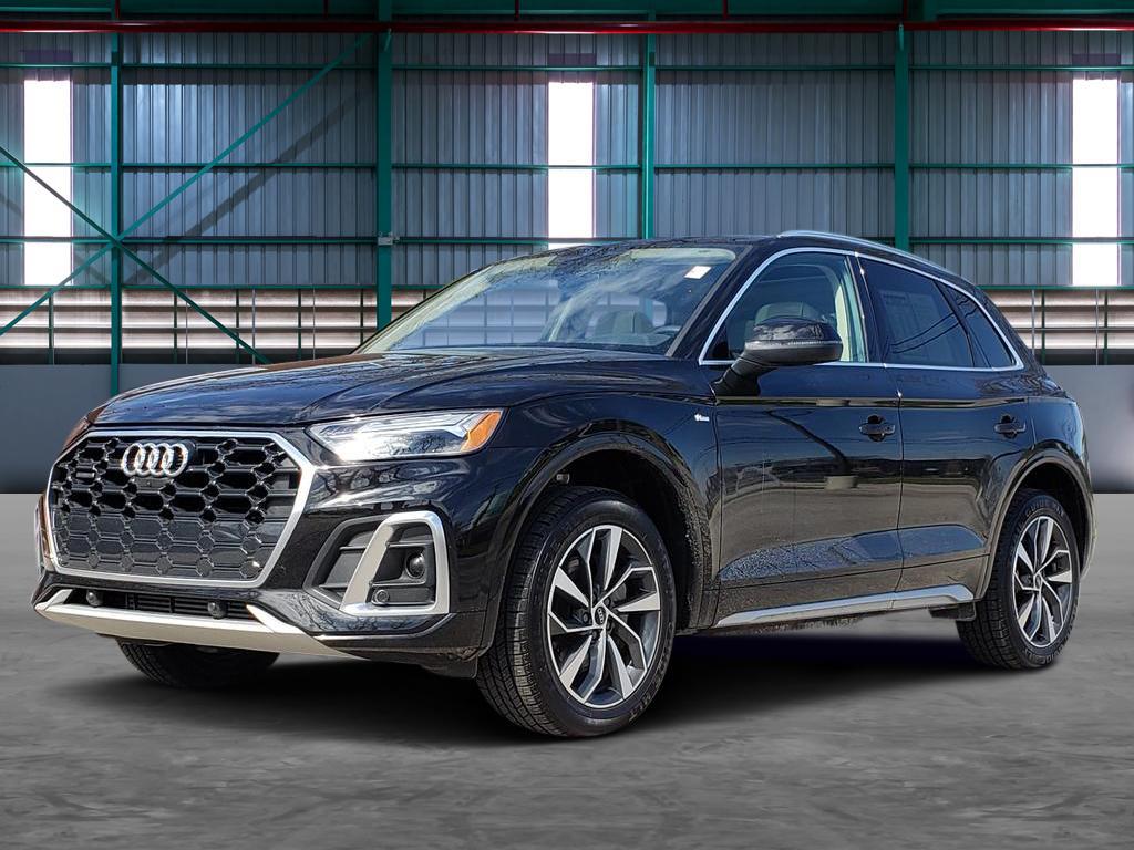 2023 Audi Q5 45 Premium Plus's photo