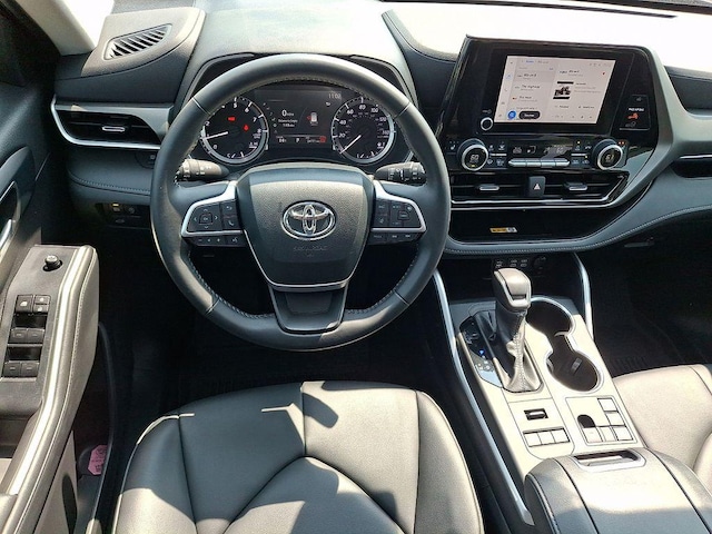 2024 Toyota Highlander