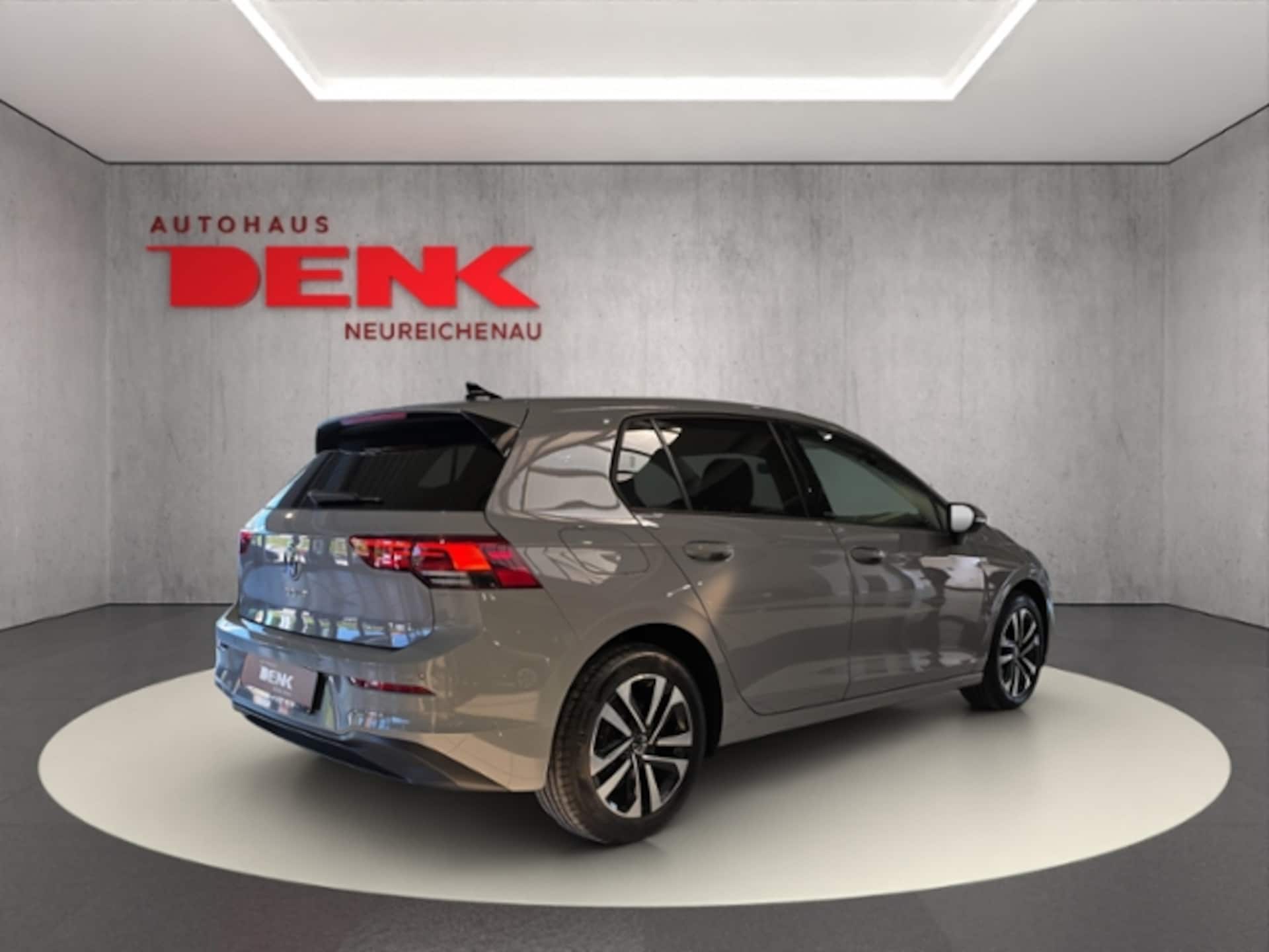 Volkswagen Golf United