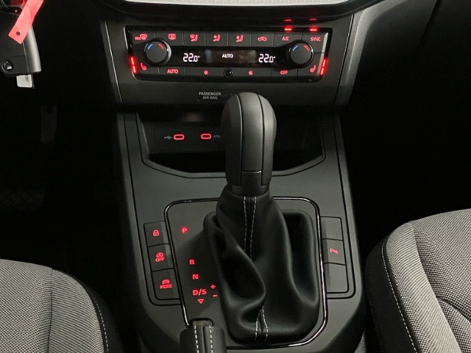 SEAT Arona – Bild 14