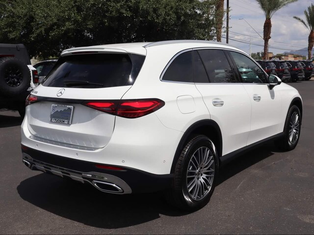 2026 Mercedes-Benz GLC 300