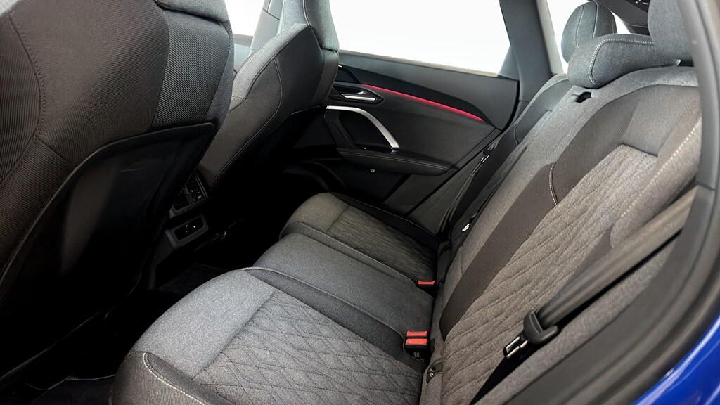 Bild som visar&nbsp;Audi Q5 SUV&nbsp;Q5 SUV TDI quattro S line 150 kWS tronic - för mer information kontakta din Audi Partner
